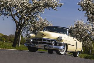 Za volantem amerického klenotu: Cadillac Coupé de Ville je symbolem poválečného rozkvětu - Garáž.cz